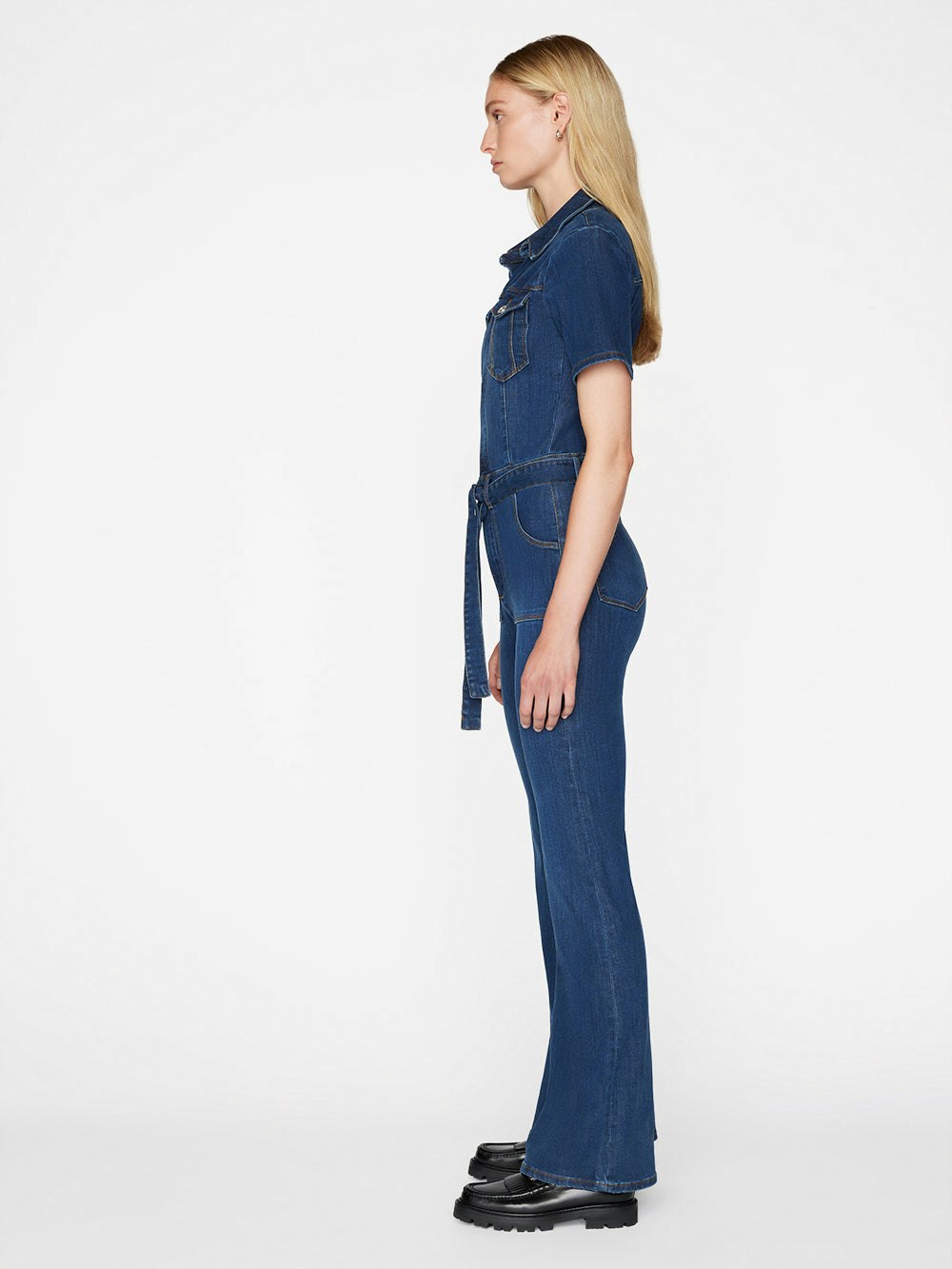 jumpsuit side view alt:fit2